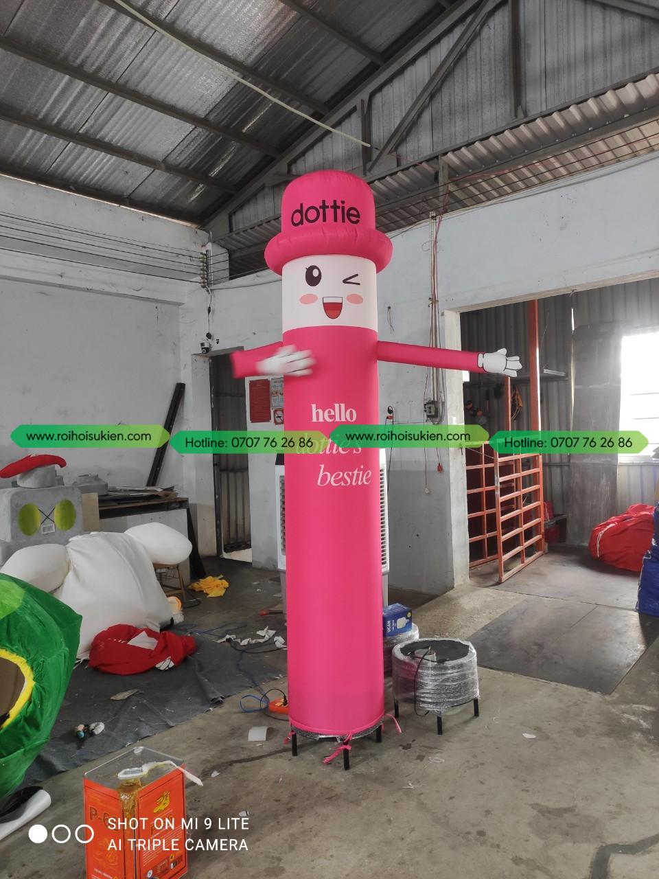 Rối hơi cho cửa hàng thời trang 1 z4954951644658 adcf1b523ffe2c146db33a269764a769