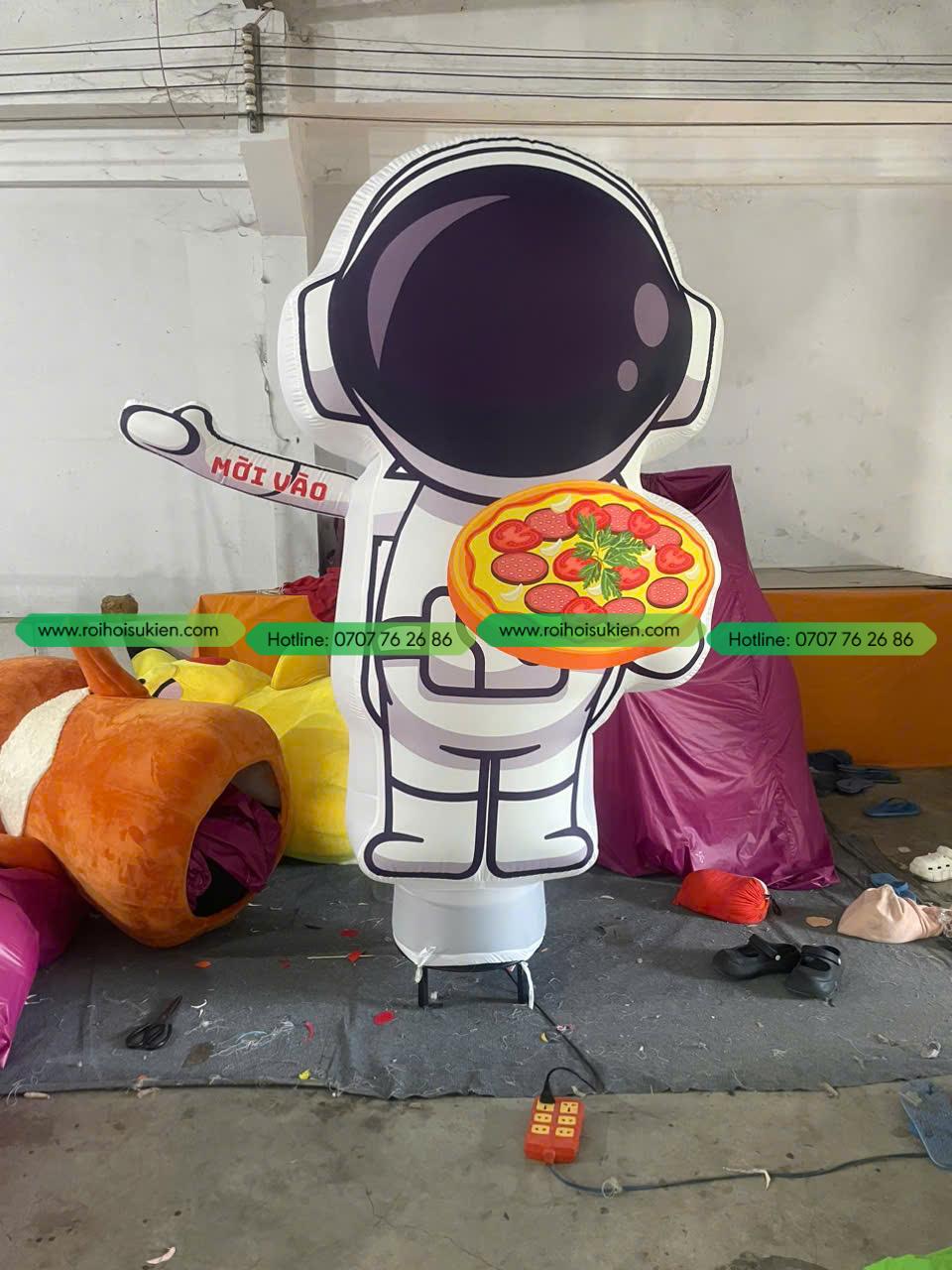 RỐI HƠI PIZA PHI HÀNH GIA 1 z6217458149187 79b687544d8c3a63777f35a0ea263456